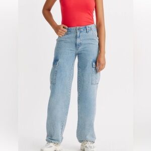 Levis ‘94 Baggy Cargo Jeans